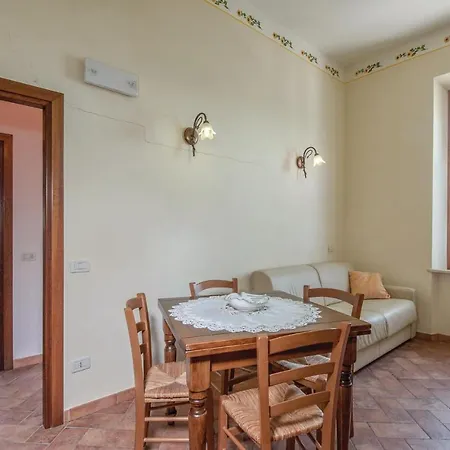 Apartment Tulipano A Pievescola